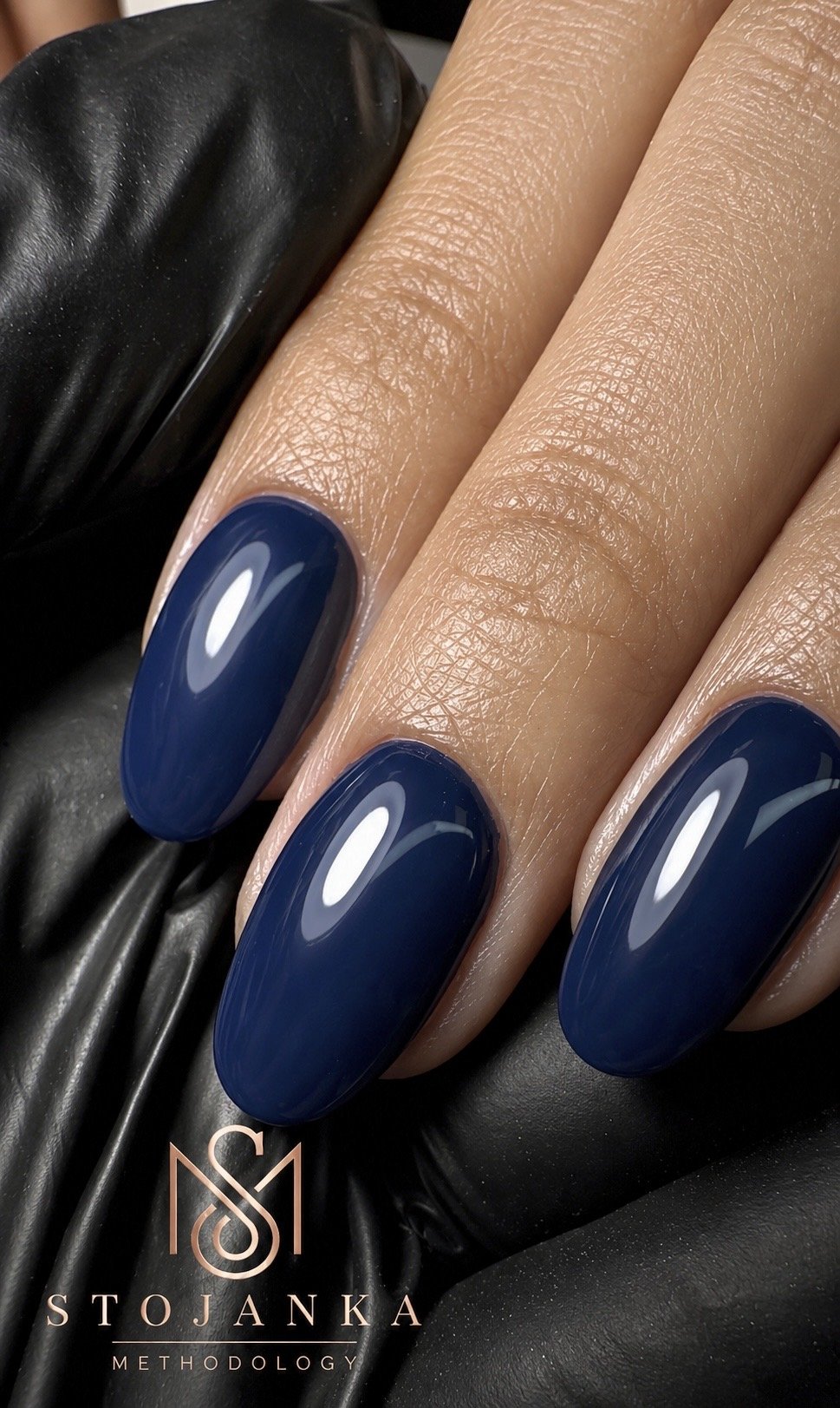 Navy Blue Nails